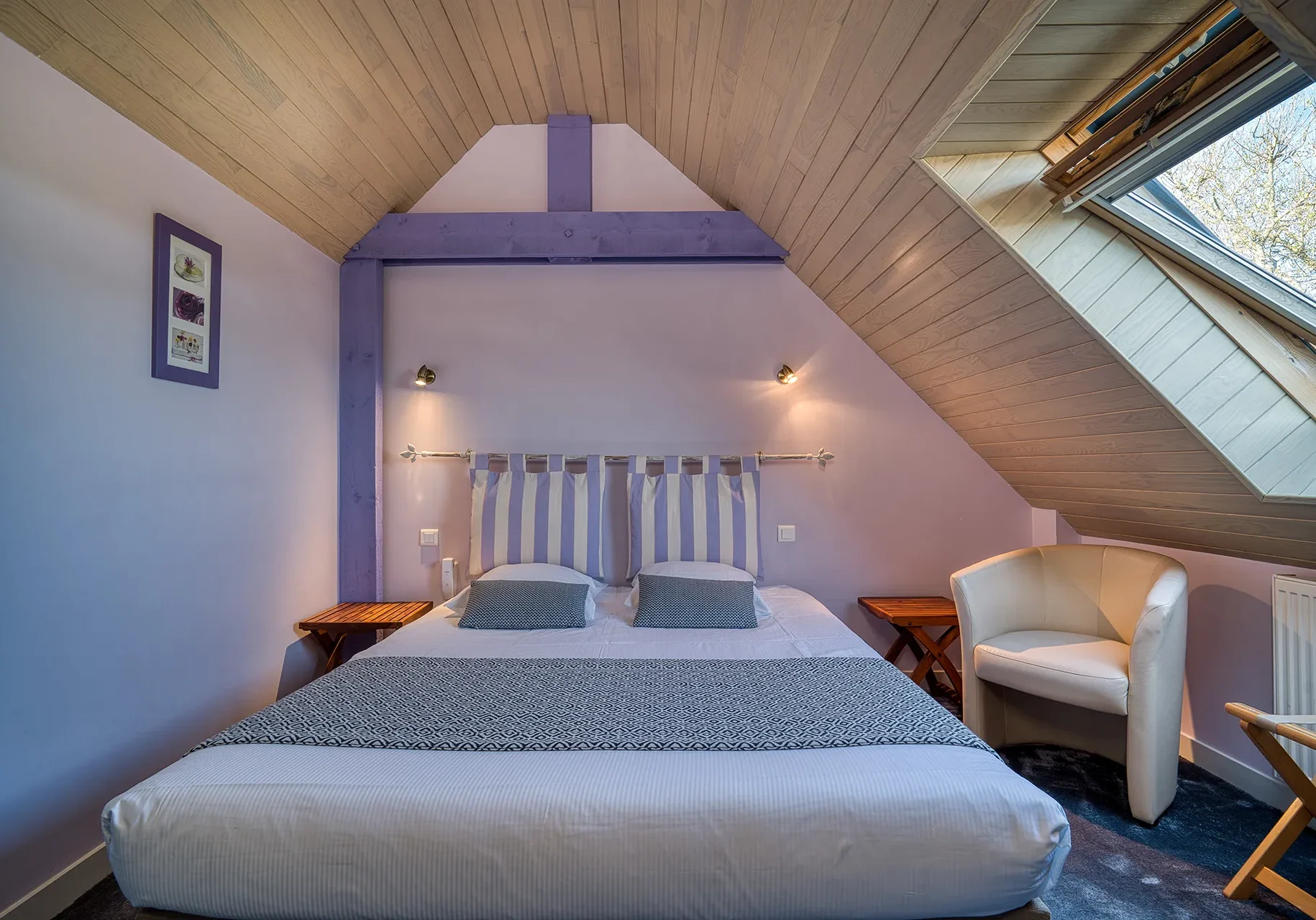 Chambre lit double près de la mer en Finistère Sud